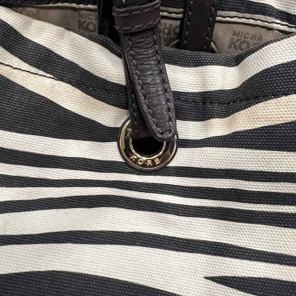 Michael Kors Mk Canvas Tote In Zebra Print - image 5